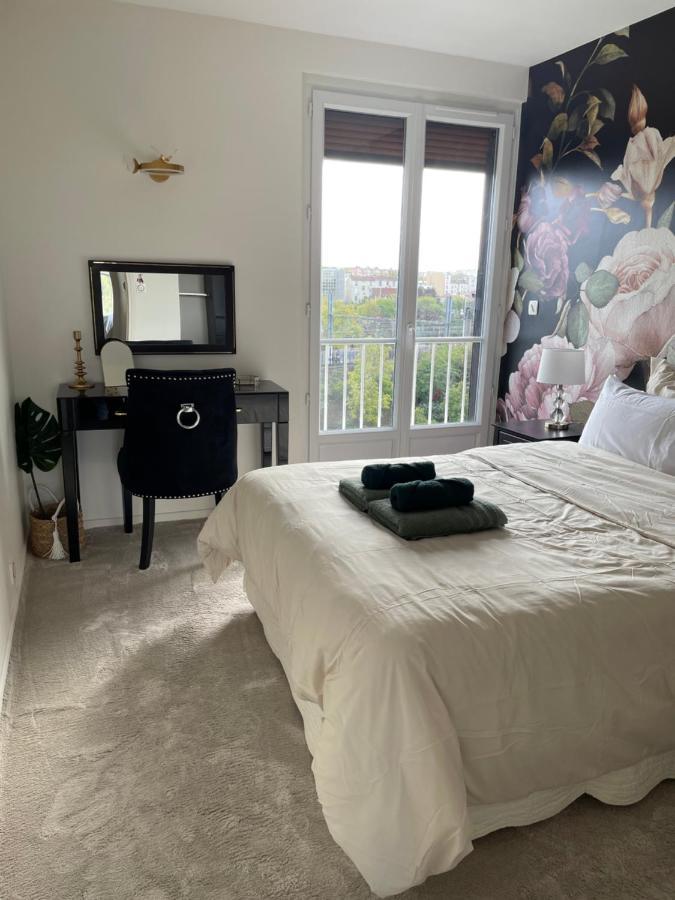 ואנב Rose Blossom Apartment In Paris מראה חיצוני תמונה