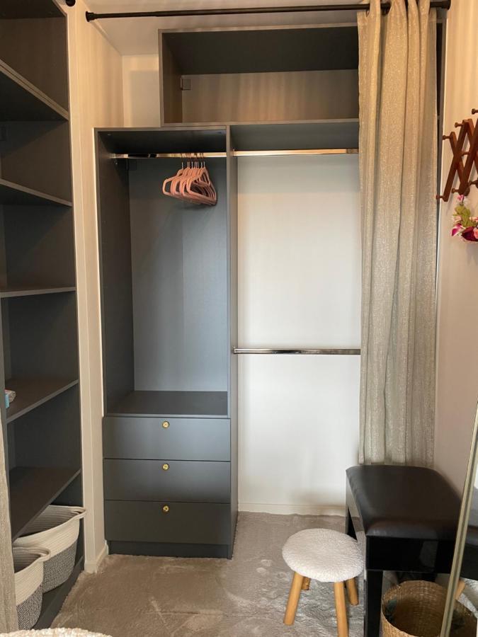 ואנב Rose Blossom Apartment In Paris מראה חיצוני תמונה